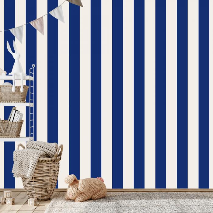 Streifentapete-jungenzimmer-dunkelblau-streifen