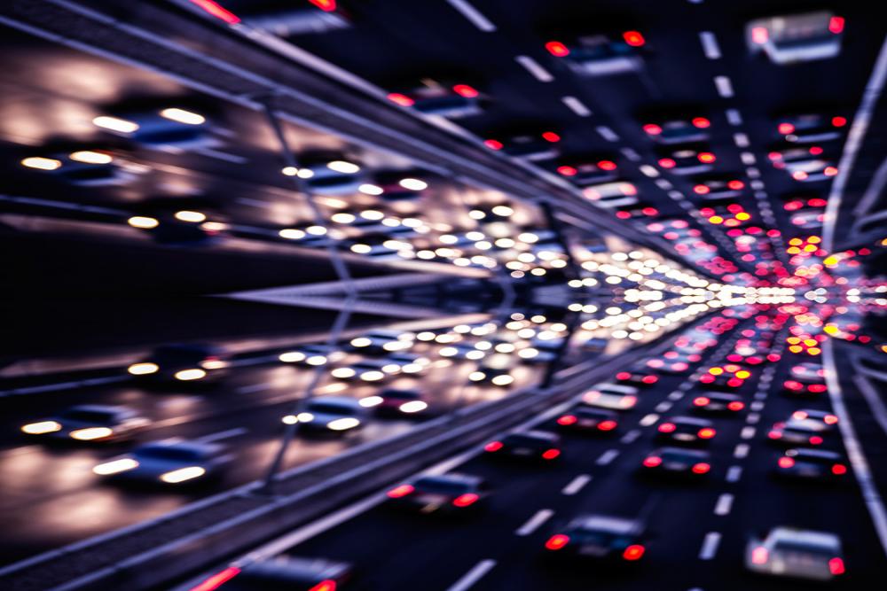 Fototapete abstrakte gespiegelte Autobahn