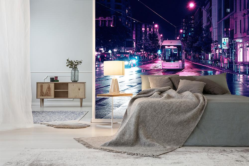 Fototapete Tram in Berlin im blauviolettem Look