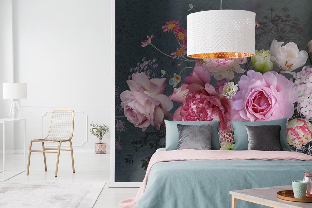 Vlies-Fototapete dekorativer Blumenstrauss auf dunklem Hintergrund