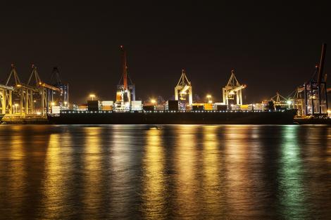 Fototapete Containerschiff in Hamburg