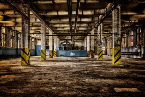 3D-Fototapete alte Fabrikhalle I Lost Places